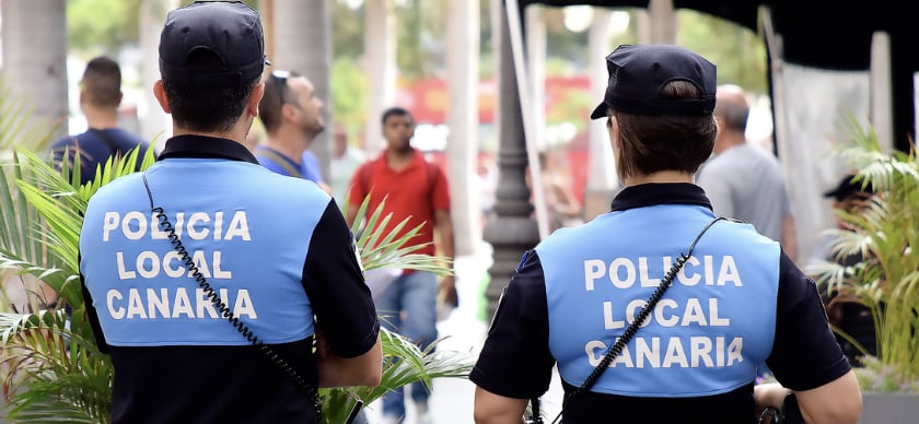 Agentes de la policía local de Santa Cruz de Tenerife