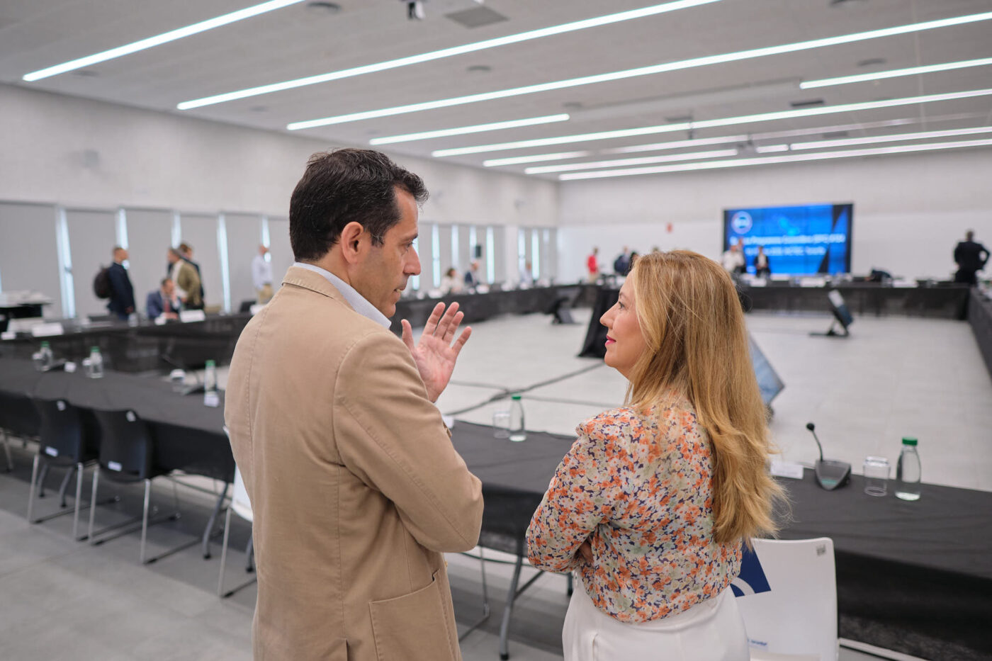 Juan Jose Martinez y Rosa Davila.