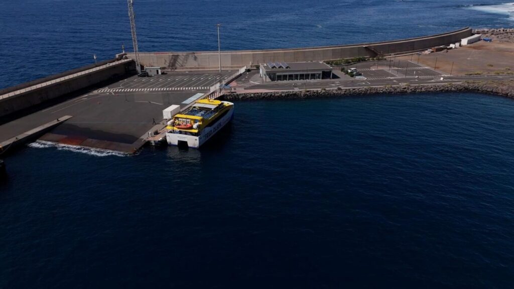 La Gomera puerto empresa