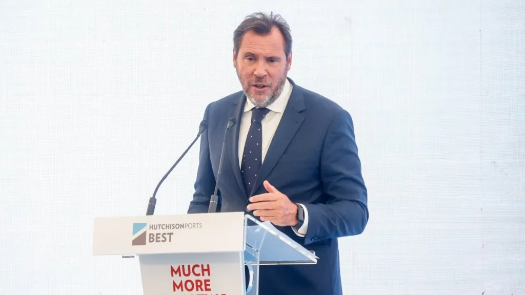 Ministro Óscar Puente