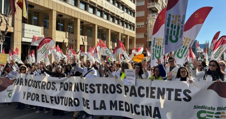 medicos huelga cesm