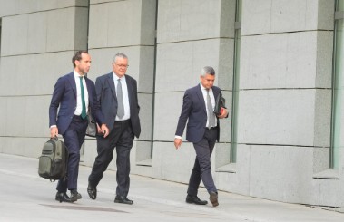 presidente plus ultra-zapatero