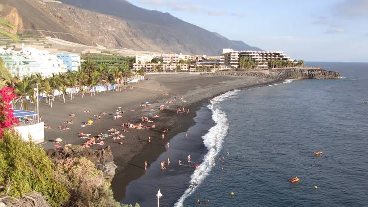 puerto naos