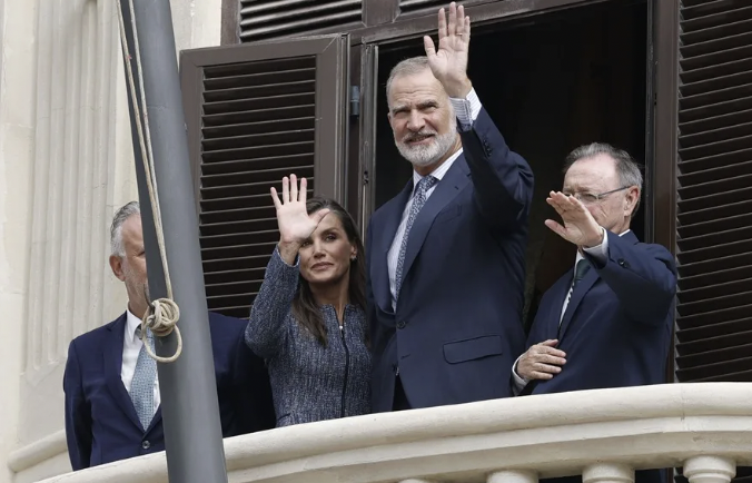 Reyes de España en Ceuta