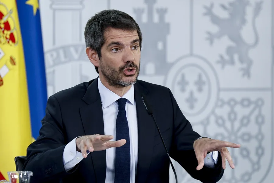 Urtasun ministro Gobierno España Sumar
