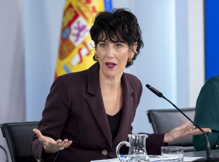 elma saiz gobierno portavoz