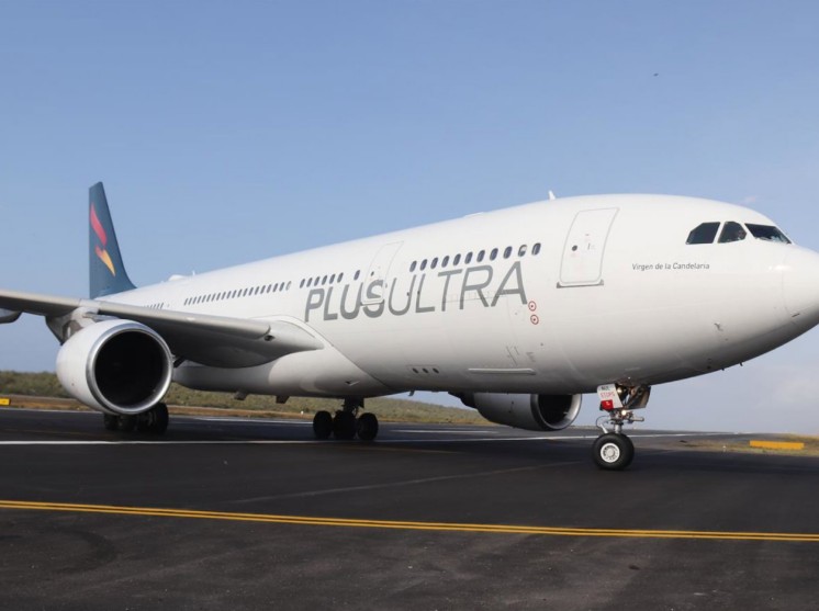 plus ultra avion archivo
